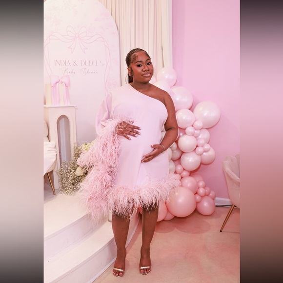 CAPRI MATERNITY MINI DRESS BABY PINK